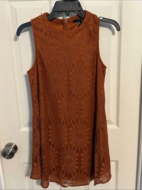 Forever 21 Burnt Orange Floral Lace Mini Dress, EUC, Size Medium